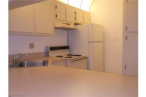 9650 Green Cypress Ln 13 e2, Fort Myers, FL 33905, Sold 12/29/21