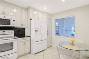 7760 Emerald Cir, Naples, FL 34109, Sold 12/30/21