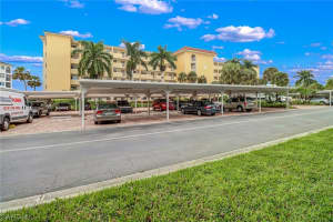 21 High Point Cir E, Naples, FL 34103, Sold 03/25/22