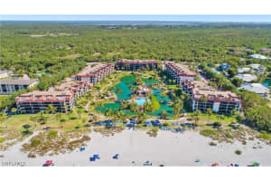 2445 W Gulf Dr UNIT B36, Sanibel, FL 33957, Sold 11/24/21