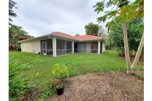 3694 Yosemite Ct, Naples, FL 34116, Sold 01/28/22