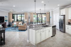 15141 Palmer Lake Cir, Naples, FL 34109, Sold 01/12/22