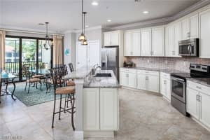 15141 Palmer Lake Cir, Naples, FL 34109, Sold 01/12/22