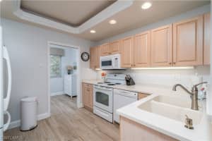 7431 Bella Lago Dr UNIT 323, Fort Myers Beach, FL 33931, Sold 01/27/22