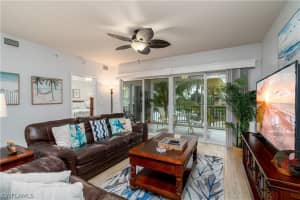 7431 Bella Lago Dr UNIT 323, Fort Myers Beach, FL 33931, Sold 01/27/22