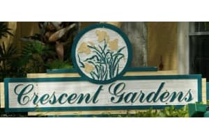 9613 Crescent Garden Dr, Naples, FL 34109, Sold 01/03/22