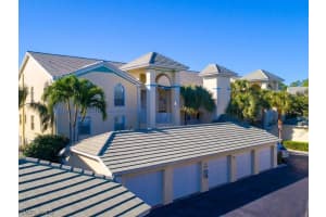 15475 Cedarwood Ln, Naples, FL 34110, Sold 01/31/22