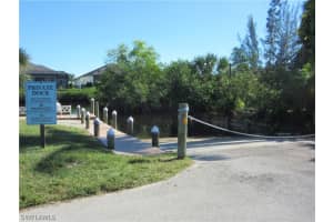 6077 Waterway Bay Dr, Fort Myers, FL 33908, Sold 01/24/22