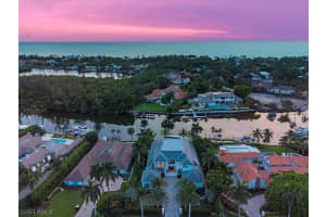 3300 Fort Charles Dr, Naples, FL 34102, Sold 05/05/22