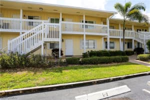 4631 Bayshore Dr, Naples, FL 34112, Sold 11/28/22