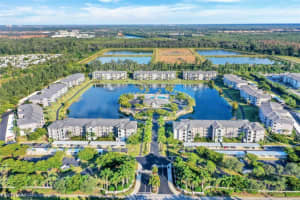 16575 Lake Cir Dr APT 1113, Fort Myers, FL 33908, Sold 01/20/22