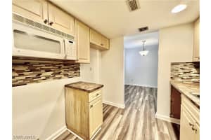 2366 E Mall Dr APT 403, Fort Myers, FL 33901, Sold 01/10/22