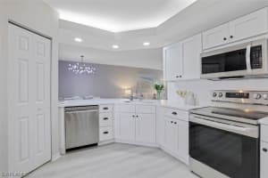 6801 Satinleaf Rd S, Naples, FL 34109, Sold 01/14/22