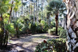 1902 Tarpon Bay Dr N, Naples, FL 34119, Sold 01/18/22