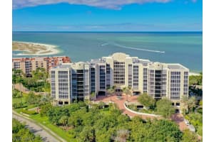 4000 Royal Marco Way, Marco Island, FL 34145, Sold 01/06/22