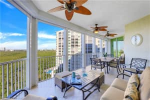 295 Grande Way, Naples, FL 34110, Sold 05/20/22
