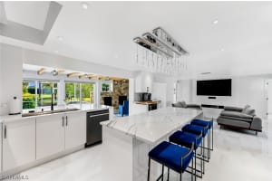 5 Glenview Manor Dr, Fort Myers Beach, FL 33931, Sold 12/30/21