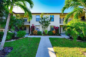9285 Lake Park Dr APT 201, Fort Myers, FL 33919, Sold 01/14/22