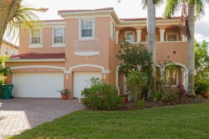 1767 Sarazen Pl, Naples, FL 34120, Sold 02/23/22