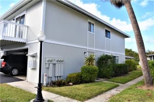 3291 Royal Canadian Trace Apt 4, Fort Myers, FL 33907, Sold 12/29/21