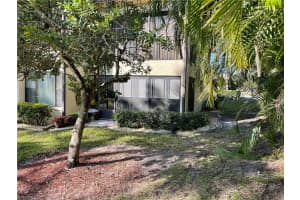 5970 Trailwinds Dr APT 111, Fort Myers, FL 33907, Sold 04/01/22