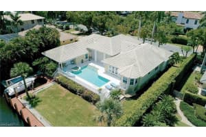 733 18th Ave S, Naples, FL 34102, Sold 04/28/22
