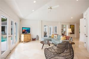 733 18th Ave S, Naples, FL 34102, Sold 04/28/22
