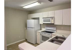 4214 Bellasol Cir APT 814, Fort Myers, FL 33916, Sold 02/25/22