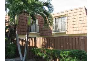 The Village of Cedarbend, 5238 Cedarbend Dr #2, Fort Myers, FL 33919, Sold 01/31/22