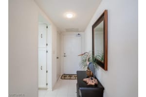 180 Seaview Ct, Marco Island, FL 34145, Sold 01/27/22