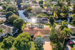 5815 Riverside Ln, Fort Myers, FL 33919, Sold 02/04/22