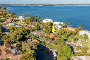 5815 Riverside Ln, Fort Myers, FL 33919, Sold 02/04/22