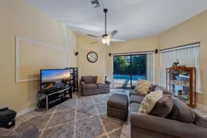 353 Sweet Bay Ln, Naples, FL 34119, Sold 01/20/22