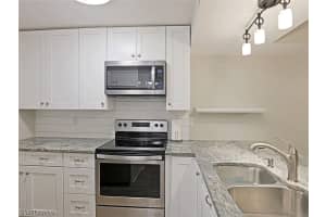 14861 Summerlin Woods Dr UNIT 10, Fort Myers, FL 33919, Sold 01/13/22
