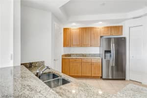 2743 First St APT 1801, Fort Myers, FL 33916, Sold 01/11/22
