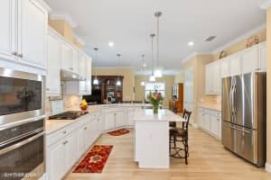 2127 Antigua Ln, Naples, FL 34120, Sold 02/11/22