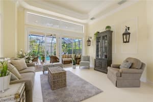 7512 Treeline Dr, Naples, FL 34119, Sold 04/25/22