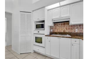 6603 Willow Lake Cir, Fort Myers, FL 33966, Sold 01/31/22