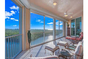 425 Dockside Dr, Naples, FL 34110, Sold 04/21/22