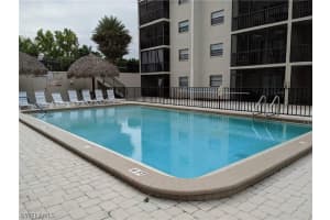 9395 Pennsylvania Ave, Bonita Springs, FL 34135, Sold 03/01/22