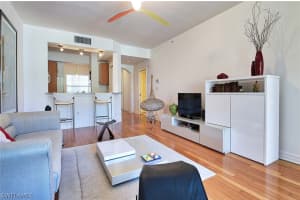 401 Bayfront Pl, Naples, FL 34102, Sold 02/07/22