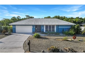 22 Fairview Blvd, Fort Myers Beach, FL 33931, Sold 02/17/22