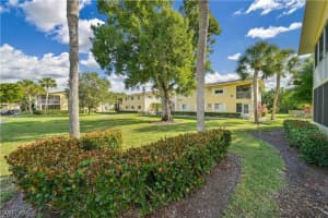 8109 Country Rd UNIT 101, Fort Myers, FL 33919, Sold 02/11/22