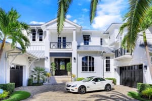 631 17th Ave S, Naples, FL 34102, Sold 02/01/22