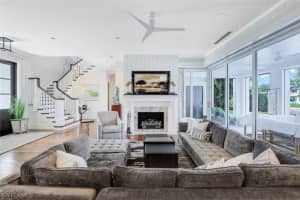 631 17th Ave S, Naples, FL 34102, Sold 02/01/22