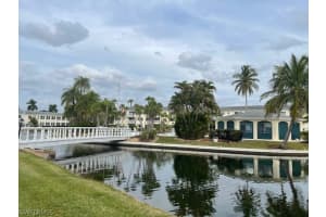 13520 Stratford Pl Cir APT 104, Fort Myers, FL 33919, Sold 03/16/22