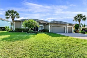 2163 Grove Dr, Naples, FL 34120, Sold 02/15/22