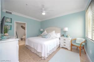 1160 Reserve Way, Naples, FL 34105, Sold 02/10/22