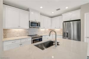 2554 Seychelles Dr, Naples, FL 34112, Sold 03/18/22