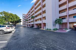 1085 Bald Eagle Dr, Marco Island, FL 34145, Sold 01/31/22
